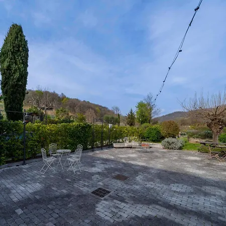 Bastianich بيت ضيافة Gagliano (Friuli Venezia Giulia)